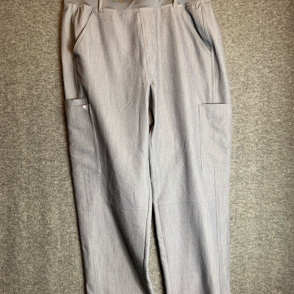 Figs Men's Axim 2.0 Cargo Scrub Pants Gray Size L Large Technical Collection